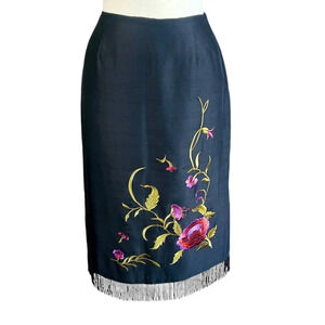 Clio Vintage 100% Silk Black Embroidered Floral Pencil Skirt  Fringe Size 10